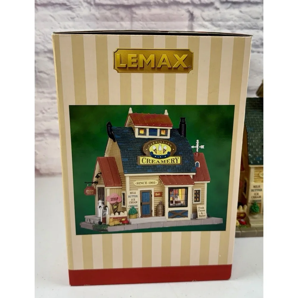 Lemax Village Farmington Creamery Ice Cream Porcelain Lighted Building Lights Up